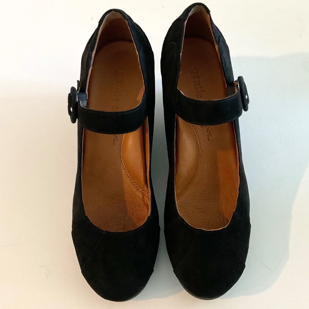 GENTLE SOULS Dawn And Dirty Black Suede Wedge Size 9 - Picture 2 of 9